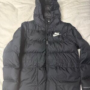 Nike black down puffer jacket with hood